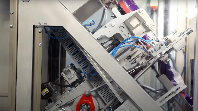 Inclined VFFS machine BASIS